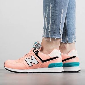New Balance women’s sneakers